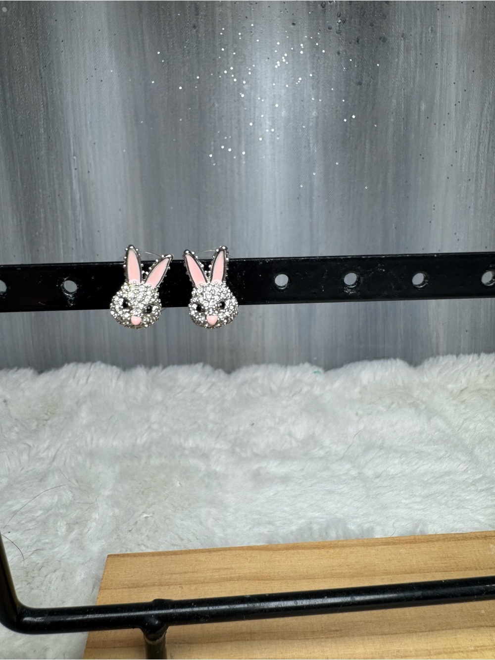 Kate Spade Magic Rabbit Studs - Picture 4 of 6